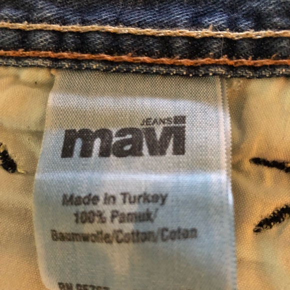 Stack of 6 pair of men’s jeans in excellent condition. - Picture 10 of 16